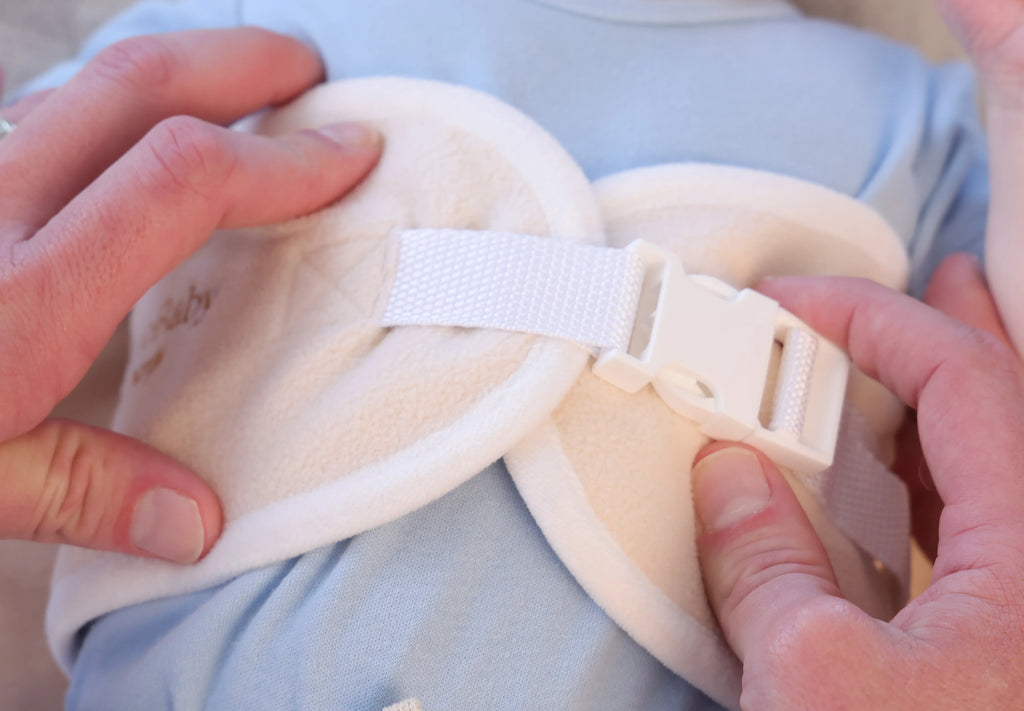 BABY CHANGING SAFETY STRAP